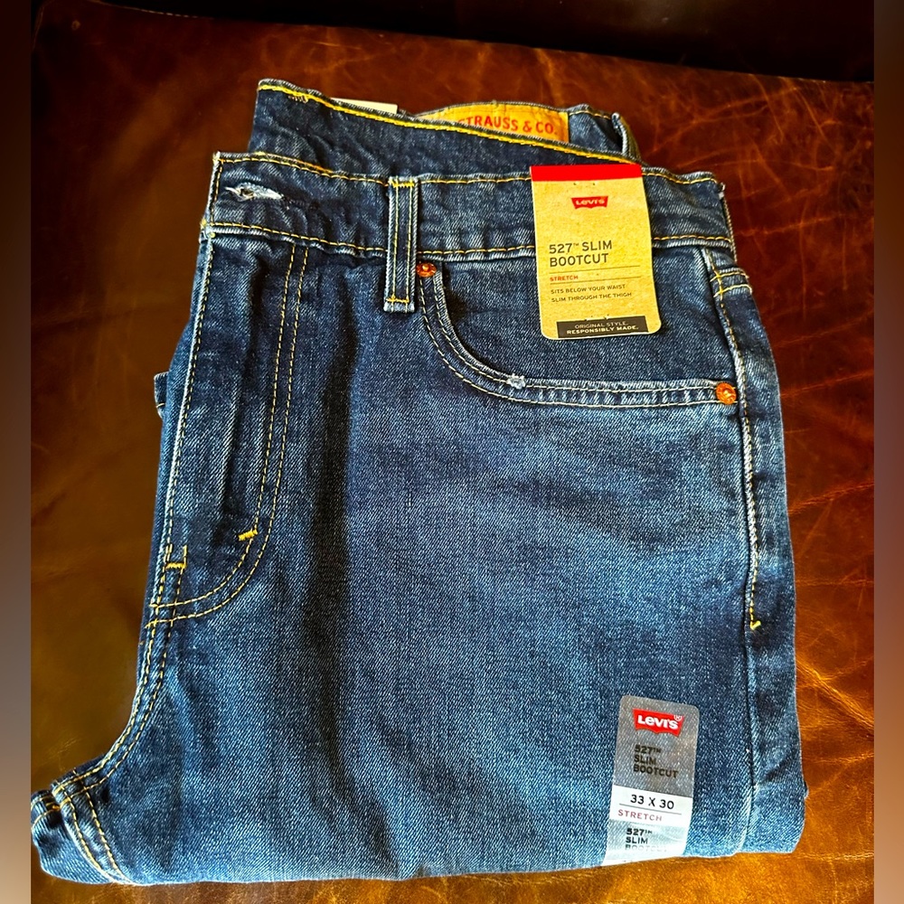 NWT Levi’s 527 Slim Bootcut Jeans Sz 33/30